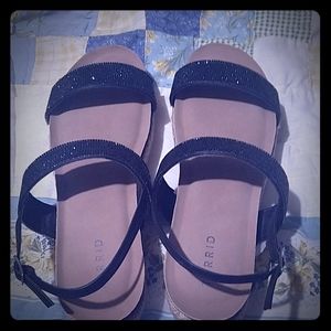 9.5 cork black glittery sandals